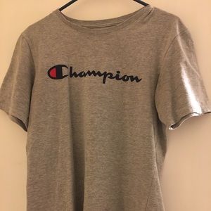 size XL in kids Champion shirt